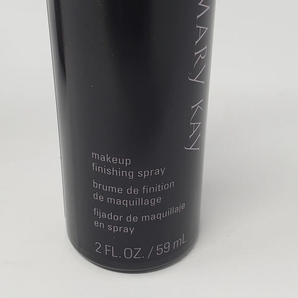 NIB MARY KAY Makeup Finishing Spray
